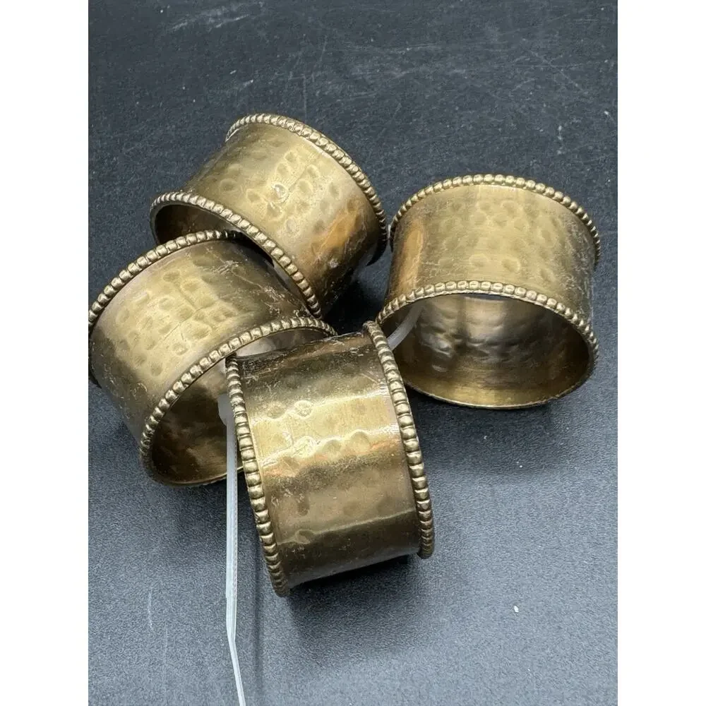 4 Vintage Hammered Brass Napkin Holder Rings Hollywood Regency Patina -A97